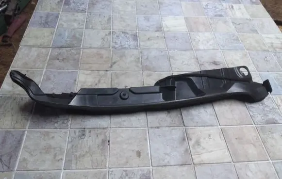 Toyota Avensis T250 Fender end trim 5386705020