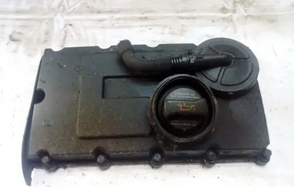 Audi A3 S3 8P Rocker cam cover 03G103475