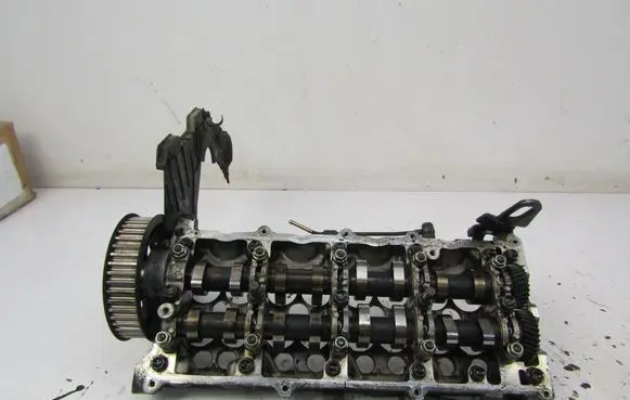 Opel Astra G Camshaft 