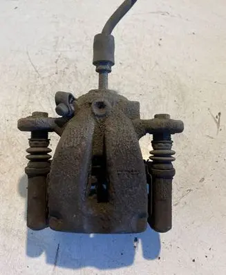 BMW 1 E81 E87 Rear brake caliper