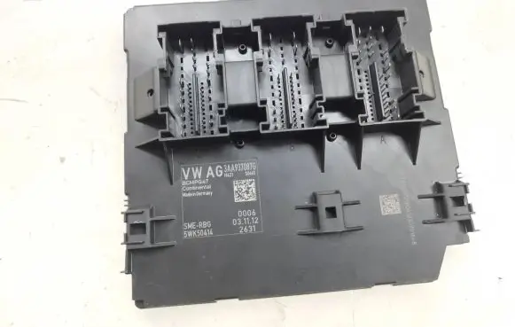 Volkswagen PASSAT B7 Comfort/convenience module 3AA937087G 5WK50414