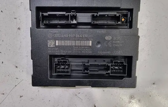 Audi A6 S6 C7 4G Comfort/convenience module 4H0907064EN 00002001 5DK01056505
