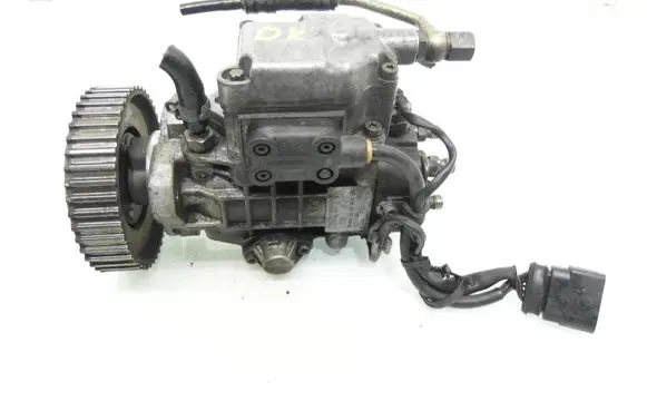 Audi A3 S3 8L Fuel injection high pressure pump 0460404976 038130107D