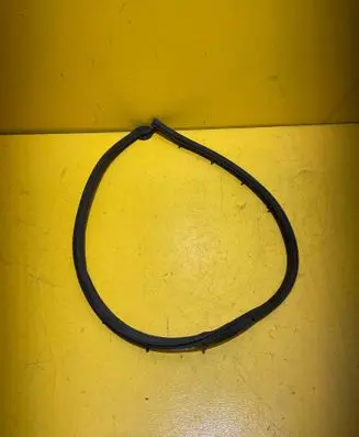 Peugeot 308 SW Front door rubber seal 