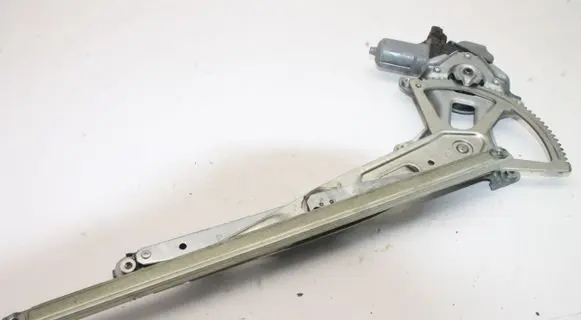 Toyota Prius (XW30) Rear window lifting mechanism without motor 8571072020