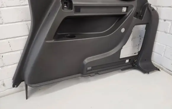 Opel Zafira B (D) pillar trim (bottom) WXE11E00320 322225228 13131324