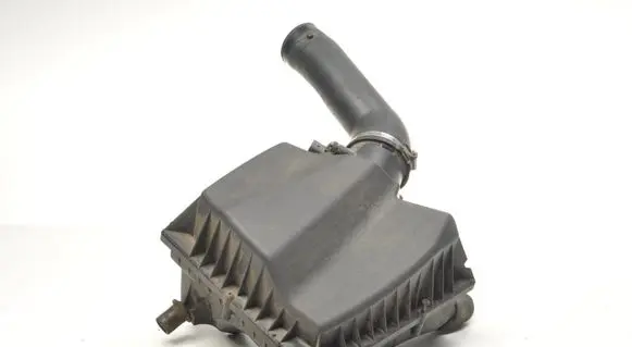Opel Astra J Air filter box 13272761