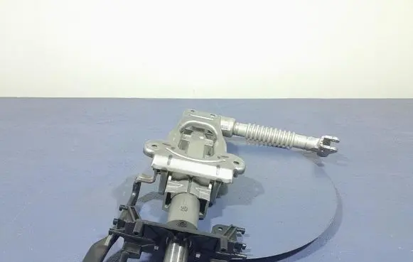 BMW M4 F82 F83 Steering wheel axle 6883441