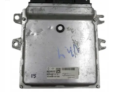 Nissan Qashqai Engine control unit/module 8200815761