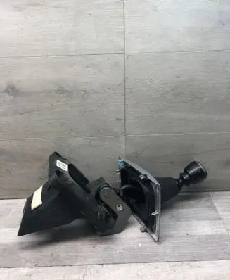 Gear shifter/selector