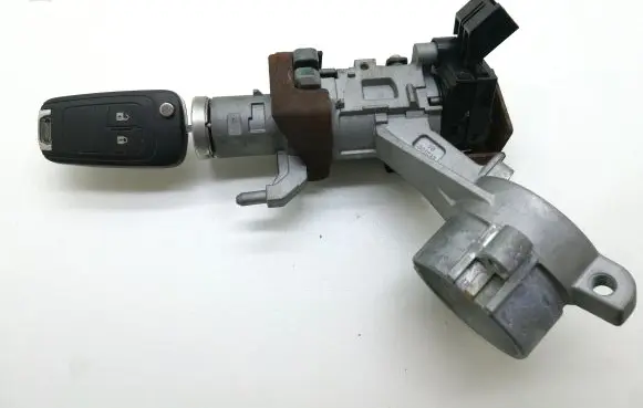 Opel Insignia A Ignition lock 20939745