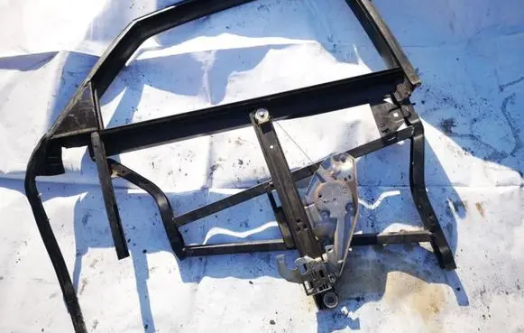Audi A6 S6 C5 4B Rear door window/glass frame 4b5839754e