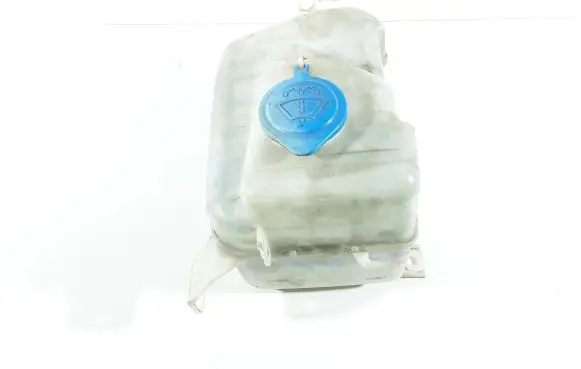Suzuki XL7 I Windshield washer fluid reservoir/tank 060351928