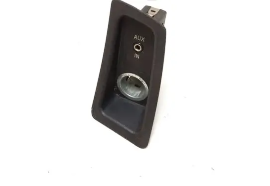 BMW 1 E81 E87 AUX in-socket connector 6930561