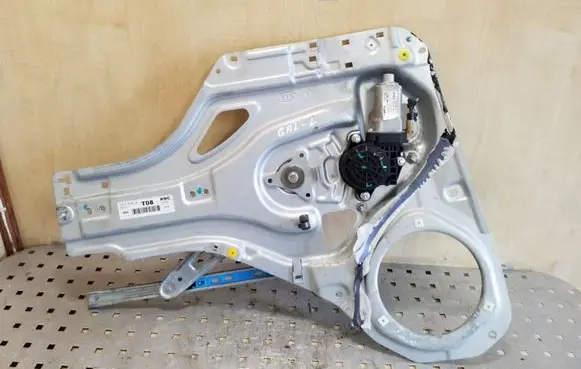 KIA Sportage Rear door window regulator with motor 834701F080