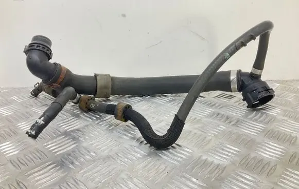 Volkswagen Golf VII Engine coolant pipe/hose 5Q0122101BQ 5Q0121619A 5Q0122291