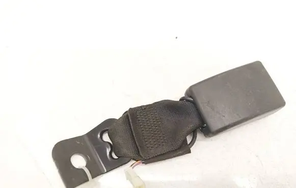 BMW 2 F22 F23 Rear seatbelt buckle 7375289