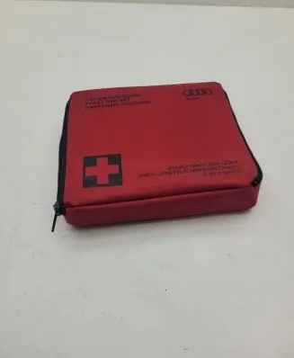 Audi A6 S6 C7 4G First aid kit 8P0860282A
