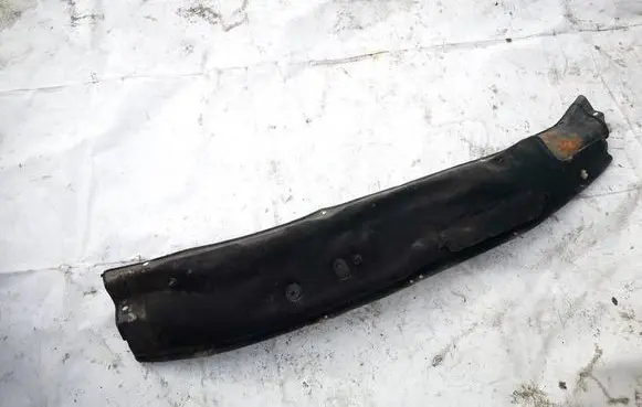 Nissan Note (E11) Wiper trim 
