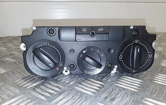 Volkswagen Golf Plus Climate control unit 1cf74730920