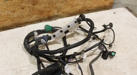 Subaru Forester SJ Engine installation wiring loom 81200SG760