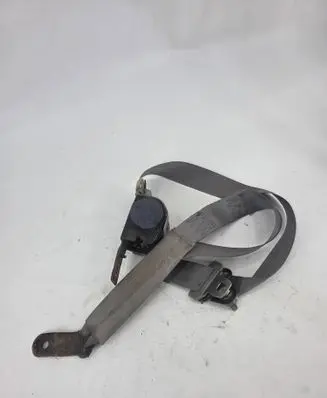 Mitsubishi Pajero Front seatbelt 0004486