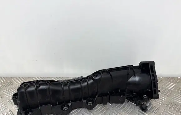 Audi A4 S4 B9 8W Intake manifold 06M133267P