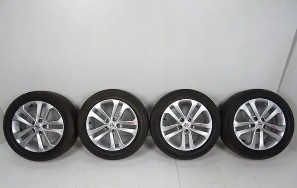 Nissan Juke I F15 R17 alloy rim N45701