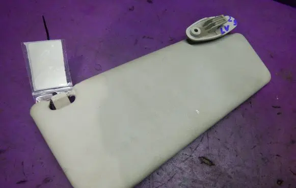 Chevrolet Aveo Sun visor