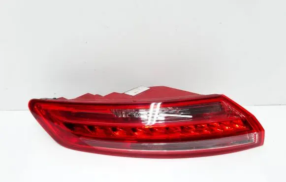 Rear/tail lights