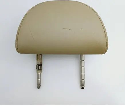 Skoda Superb B5 (3U) Rear seat headrest 