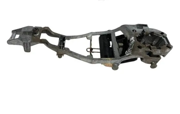 Volkswagen Golf Plus Rear door exterior handle/bracket 1K0837885A 1K0837886A 5J0837886C