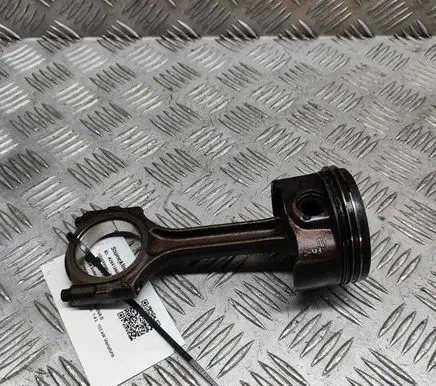 Opel Meriva B Piston 55571047 55580179