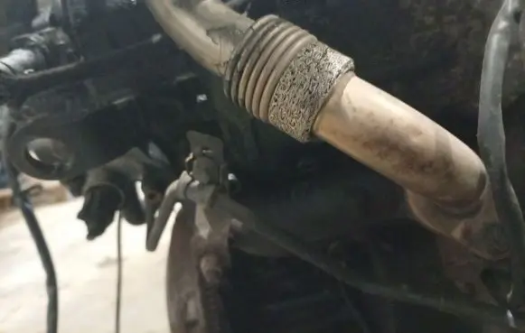 Audi A4 S4 B6 8E 8H EGR valve line/pipe/hose