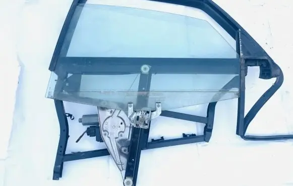 Audi A6 S6 C5 4B Rear door window/glass frame 