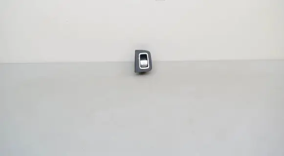 Mercedes-Benz C W205 Electric window control switch A2229052203 A2057370900