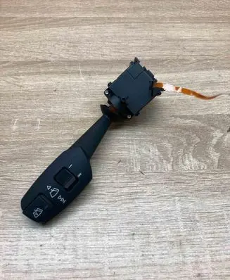 BMW 1 E81 E87 Wiper control stalk 01208197