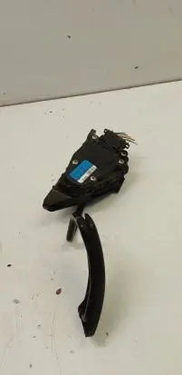 Renault Espace - Grand espace IV Accelerator throttle pedal 8200007513 6PV00811918