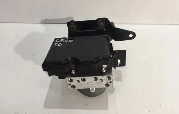 Nissan Leaf II (ZE1) ABS Pump 476605SH5C