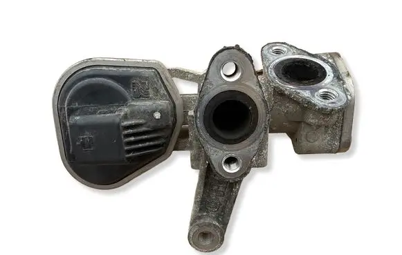Hyundai Ioniq EGR valve 2845003HA0