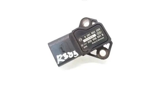 Audi A4 S4 B7 8E 8H Air pressure sensor 038906051B 0281002399