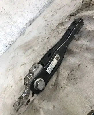 Volkswagen Touran III Gearbox mounting bracket 5q0199855ad