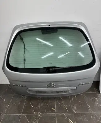 Citroen Xsara Picasso Tailgate/trunk/boot lid