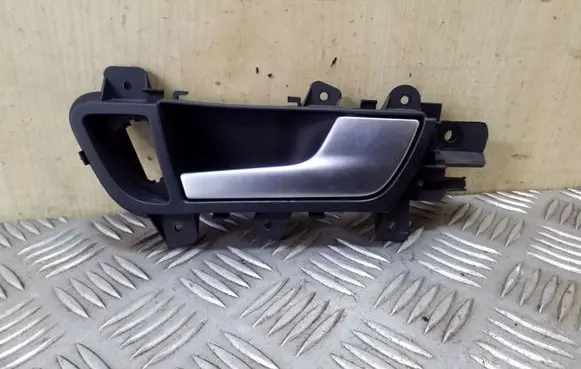 Audi A5 Sportback 8TA Front door interior handle 8K0837020