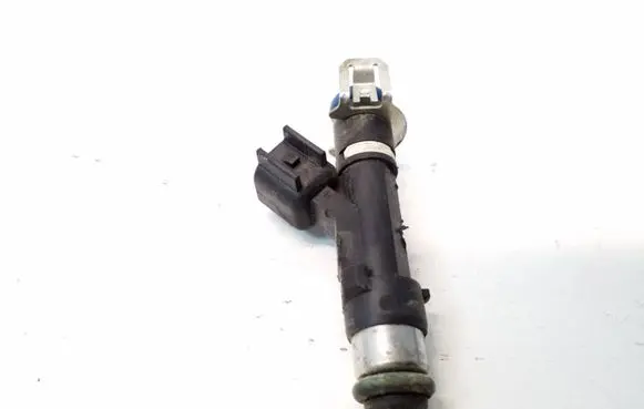 Ford Fusion II Fuel injector 0280158162
