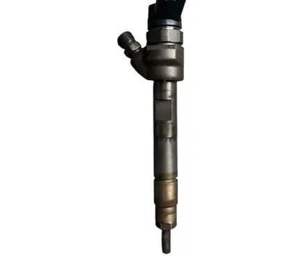 BMW 5 F10 F11 Fuel injector 7810702 0445110