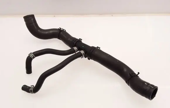 Renault Koleos II Engine coolant pipe/hose