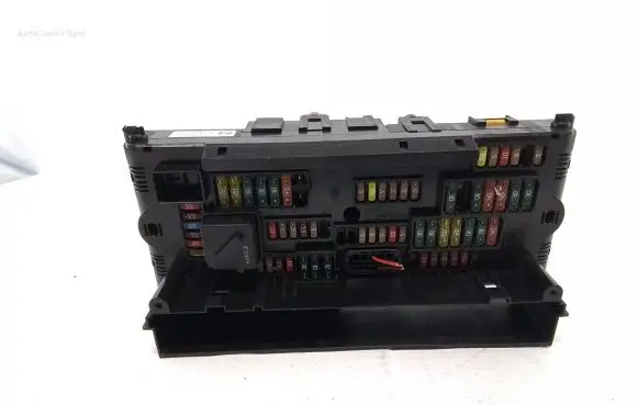 BMW 5 F10 F11 Fuse module 9234421 00827731 217033442