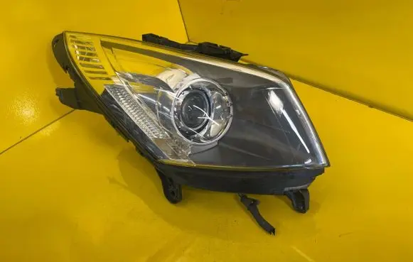 Citroen C6 Headlight/headlamp 9660983380