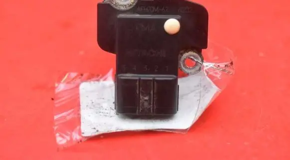 Honda CR-V Mass air flow meter AFH70M-62